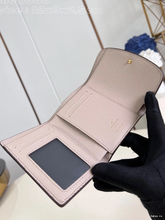 WALLET-12*9.5*2.5 VICTORINE cm VUITTON LOUIS 0805